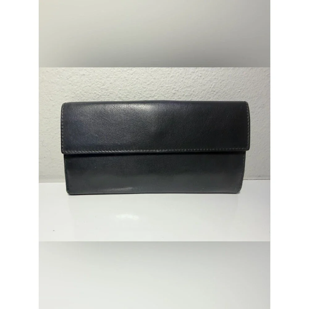 Black Leather Gucci Wallet with Silver 'G' Logo-COA included - Picture 2 of 16